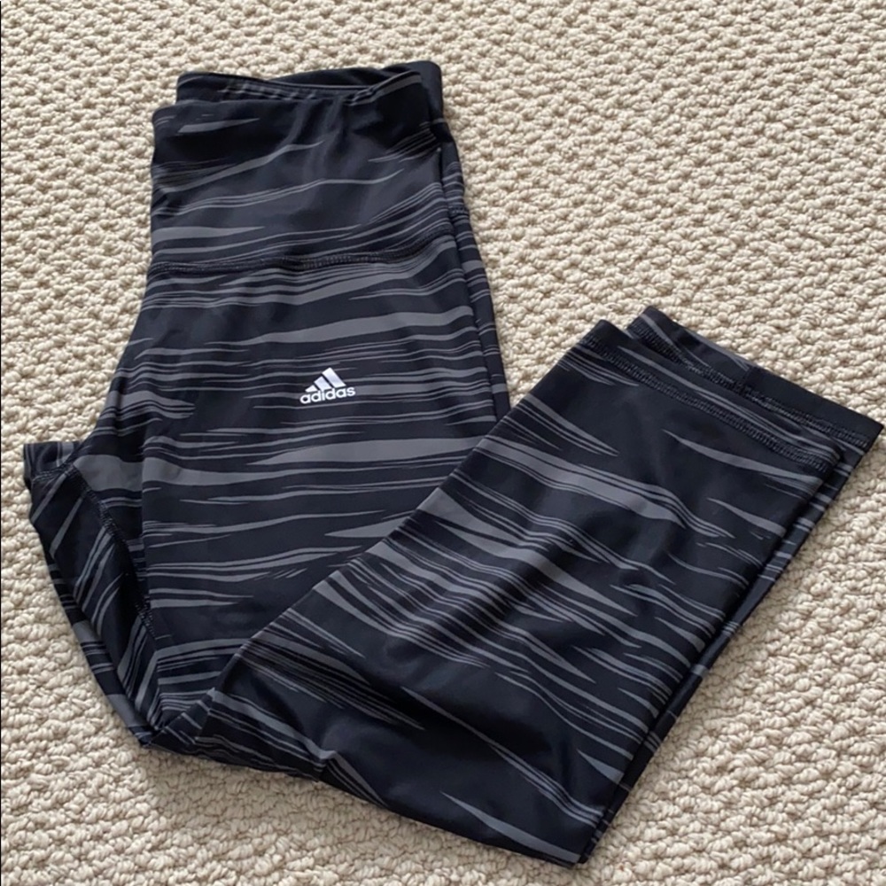 Adidas capris - Picture 1 of 6